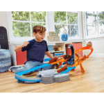 Circuit Action Launch Across Challenge Track Set – Image 3