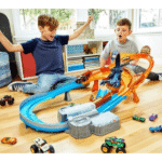 Circuit Action Launch Across Challenge Track Set – Image 2