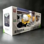 1:18 RC Agitating Lorry  637A – Image 2
