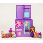 boxy girls peek a box