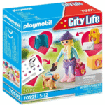 PLAYMOBIL CITY LIFE FASHION GIRL WITH DOG 14/14 CM