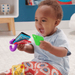 Fisher-Price Uno Laugh & Learn Interactive Toy with Light and Sound – Image 4