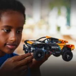42166 - LEGO Technic - NEOM McLaren Extreme E Race Car – Image 4