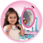 Gabby coiffeuse sur table – Image 4