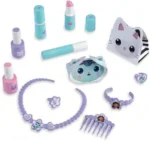 Gabby coiffeuse sur table – Image 2