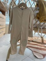 Grenouillère SOFIA en maille Beige 6M – Image 2