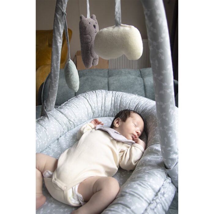 Babyjem 489-Cocoon Bébé vert avec Arche de jeux 82 cm x 46 x 17 cm – Image 2