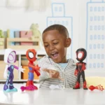 Coffret de 3 figurines géantes 23 cm Marvel Spidey and His Amazing Friends – Image 3