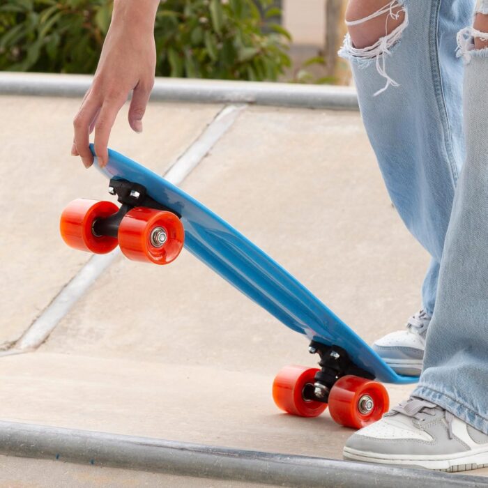 EVO-SKATEBOARD 56 CM AVEC LUMI – Image 3